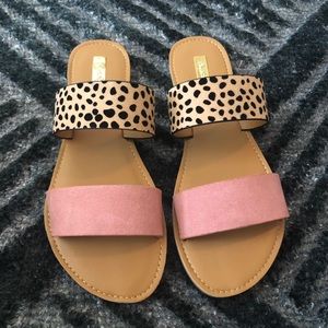 NWT Qupid Sandals